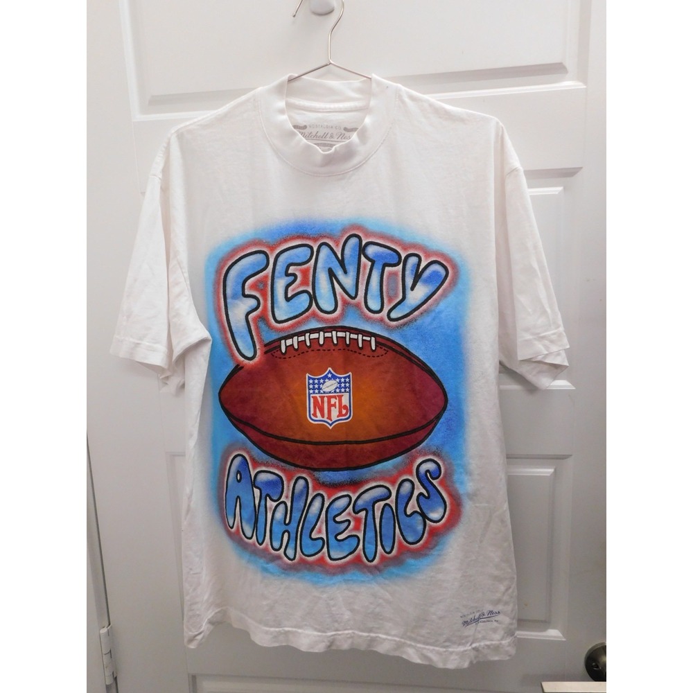 Airbrush NFL Tee Fenty Athletics Mitchell & Ness T-Shirt Size L